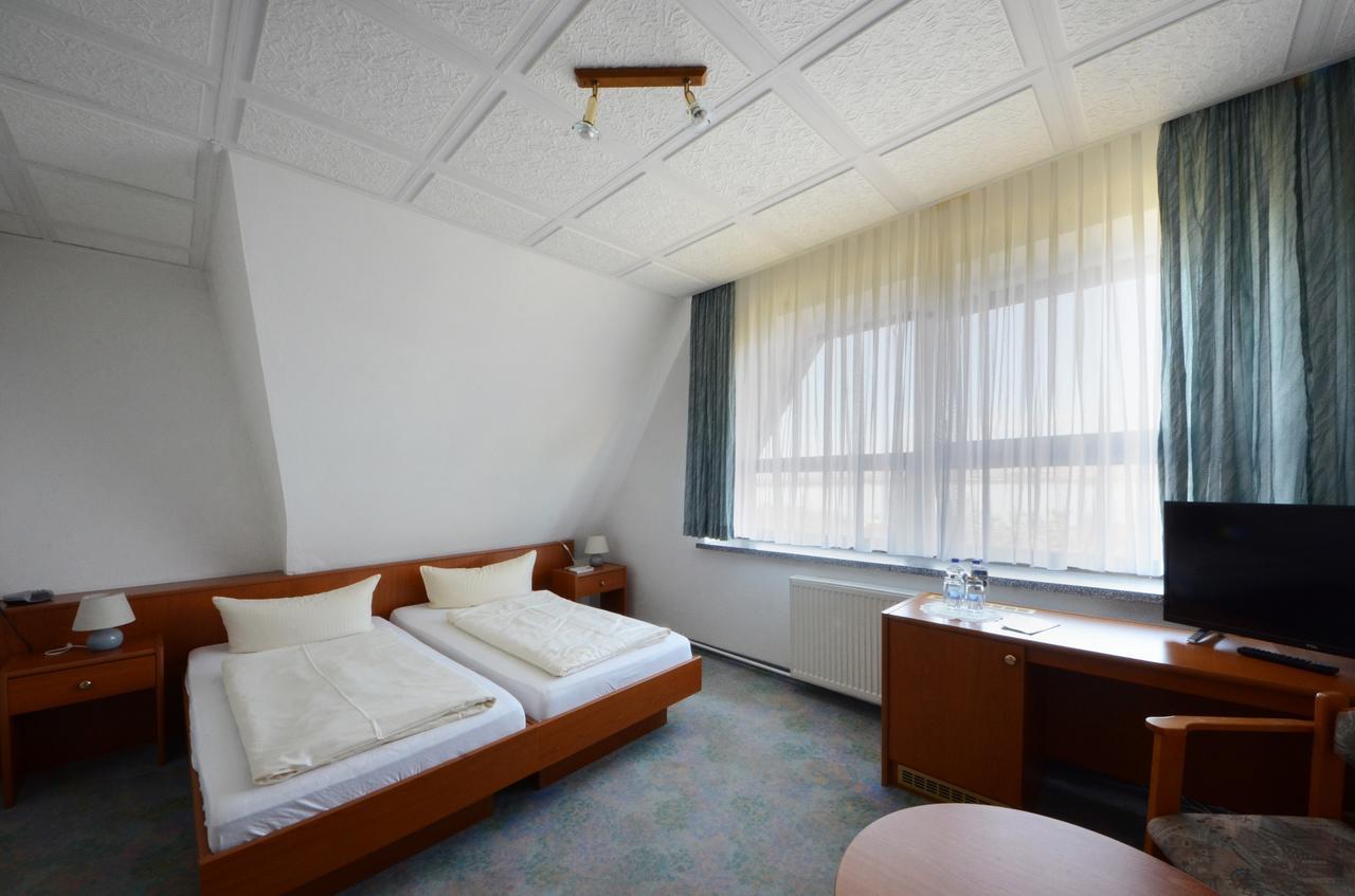 Land-Gut-Hotel Barbarossa Kelbra Exterior photo